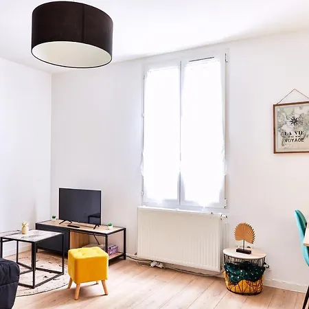Apartament Charmant Appartement De Standing Au Pied De La Gare *