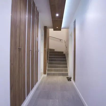 Apartman Charmant Appartement De Standing Au Pied De La Gare Chantilly